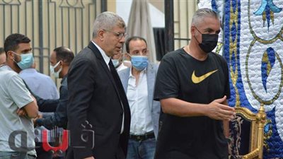 سيف زاهر ومحافظ الغربية والسقا أول الحاضرين لعزاء شقيق شوبير بطنطا | صور