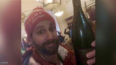 متهم باقتحام مبنى الكونجرس الأمريكي يعتزم الترشح لعضويته