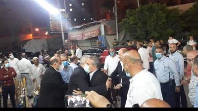 طاهر أبو زيد يقدم واجب العزاء في شقيق أحمد شوبير| فيديو