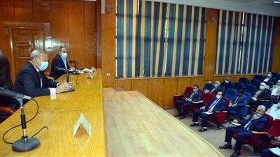 محافظ القليوبية يتابع نسب تنفيذ مشروعات المبادرة الرئاسية 