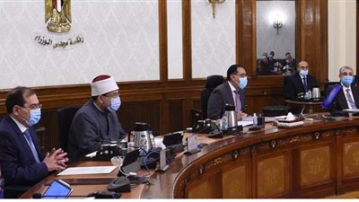 رئيس الوزراء يشيد باتفاقيات التعاون بين مصر وفرنسا