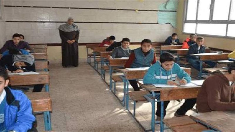 الصف الثالث الإعدادي