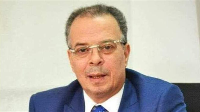 الراحل عصام شقيق
