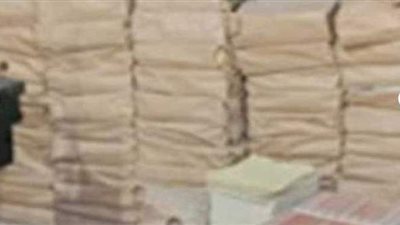 ضبط 44 ألف نسخة من كتب وأغلفة ومطبوعات بدون تفويض داخل مطبعة بالجيزة