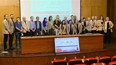 نماذج مضيئة من 