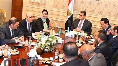 تفاصيل لقاء حقوق الإنسان ووفد أوزبكستان