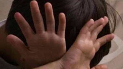 النيابة تكلف الشرطة بالبحث عن طفل القطار الروسي ضحية التحرش