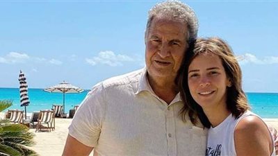 رسالة مؤثرة من إيمان العاصي لوالدها بعد وفاته