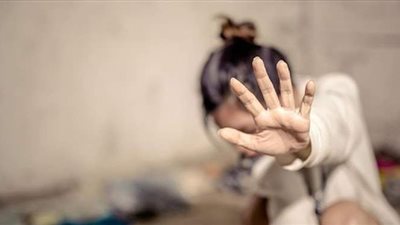 القبض على عاطلين استدرجا طفلة 4 سنوات وتحرشا بها في أوسيم