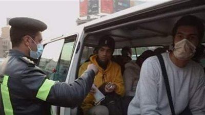 الشرطة تغرم 13560 شخصا لعدم الالتزام بارتداء الكمامات