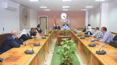 إنشاء 4 وحدات فرعية لمحو الأمية بجامعة سوهاج