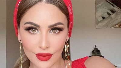 مي سليم بإطلالة مميزة بالأحمر في أحدث ظهور