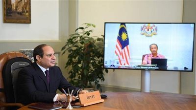 السيسي ورئيس وزراء ماليزيا يبحثان تعزيز علاقات التعاون والقضايا ذات الاهتمام المشترك