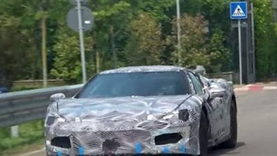 «فيراري» تكشف عن سياراتها الهجينة V6 F171