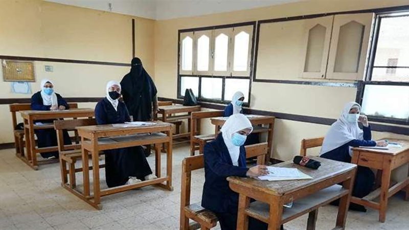 الشهادة الإعدادية