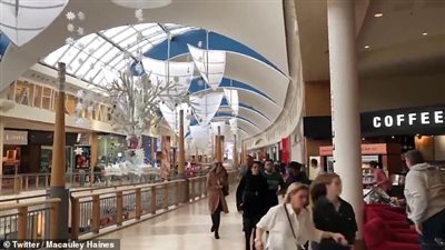 رعب بين المواطنين في مركز تسوق بريطاني شهير بسبب قنبلة وهمية (فيديو)