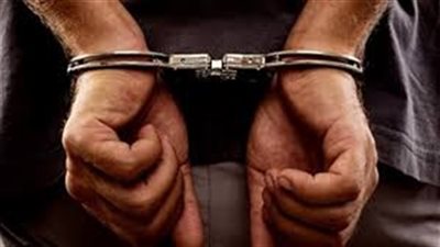 ضبط شخصين هاربين من 9 سنوات سجنا في الغردقة