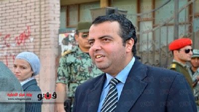 مصطفى النجار يُطمئن أصدقاءه على صحته