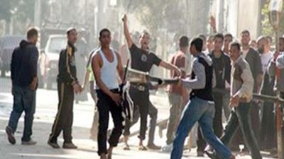 خلافات زوجية تتسبب في مشاجرة بالأسلحة النارية بين 8 أشخاص بالبدرشين