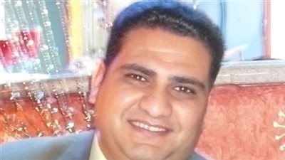 حقوقي: على الدولة التواصل مع الشباب الثوري بعد مقاطعتهم للاستفتاء