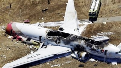 طائرة روسية تحمل أشلاء ضحايا الطائرة المنكوبة تغادر مطار القاهرة