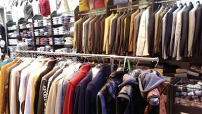 «الملابس الجاهزة»: انتعاش مبيعات المستورد بالمحال الكبيرة