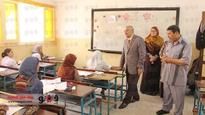 بالصور.. محافظ البحيرة يتفقد سير امتحانات الشهادة الإعدادية