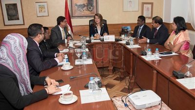 بالصور.. غادة والي تبحث سبل التعاون مع وزير الصناعات الصغيرة الهندي