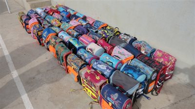 توزيع 6 آلاف حقيبة مدرسية على طلاب مدارس شمال سيناء