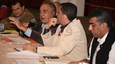 أشرف محرم يعرض ملامح لائحة «الصيد» الجديدة على الأعضاء