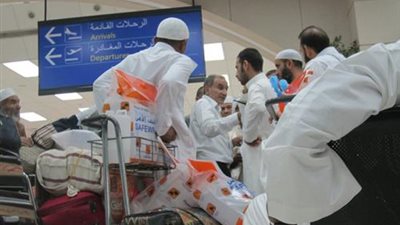 سطو مسلح على حقائب 30 معتمرا بطريق بلبيس القاهرة