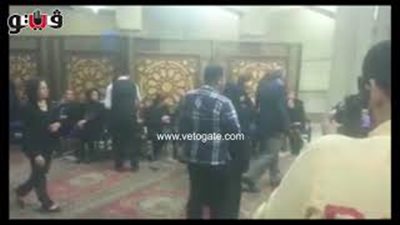 بالفيديو.. زينة ومحمد فراج ورحاب الجمل في عزاء والد نسرين أمين