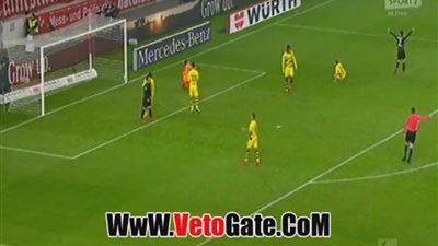 بالفيديو.. بريكالو يتقدم بالهدف الثاني لشتوتجارت في بوروسيا دورتموند