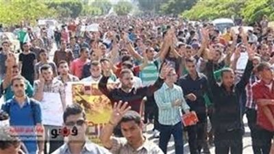 انطلاق مسيرة لطلاب «الإرهابية» إلى «رابعة العدوية»