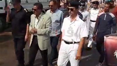 إزالة تعديات مطاعم طريق البلاجات السياحي بالإسماعيلية (صور)