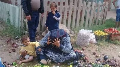 بائعة خضراوات.. حكاية سيدة دمياط التي أشعلت السوشيال ميديا