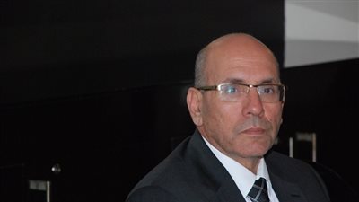 12 ديسمبر.. بدء محاكمة وزير الزراعة السابق وآخرين بتهمة الرشوة