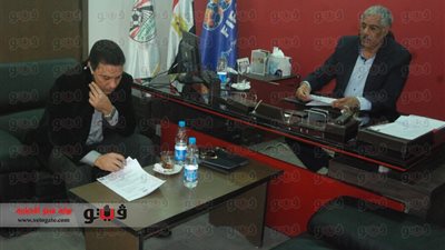 بالصور.. علام يوقع على عقود قيادة 