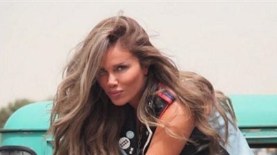 نيكول سابا تروج لأغنيتها الجديدة «قررت» عبر إنستجرام