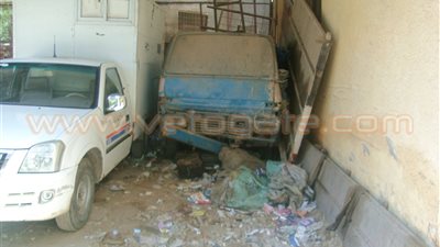 بالصور.. حريق يلتهم معدات النظافة بالوحدة المحلية في الرحامنة