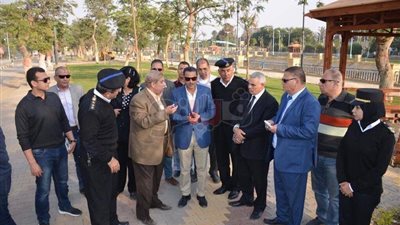 محافظ السويس: بدء التشغيل التجريبي للكباري الجديدة.. الجمعة