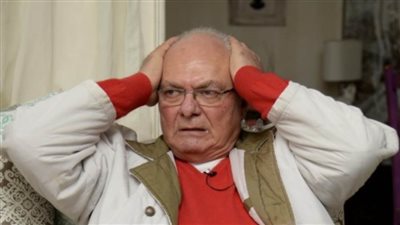 مرض يوسف فوزي| الشلل الرعاش يصيب شخصاً من بين كل 100 مواطن