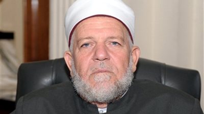 الأئمة يطالبون الأوقاف بوقف صفقة 