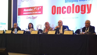 مؤتمر معهد أورام القاهرة يكشف أحدث علاج لسرطان الرئة