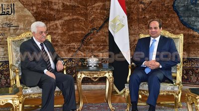 الأحد.. السيسي يبحث مع «أبو مازن» تطورات القضية الفلسطينية