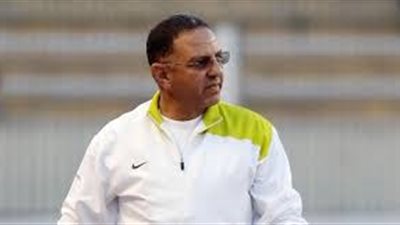 غضب في إدارة «الإنتاج» بسبب هجوم طلعت يوسف على الفريق