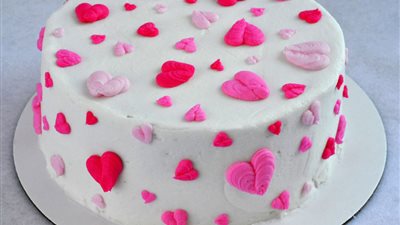 بالصور.. أجمل أشكال تورتة عيد الحب