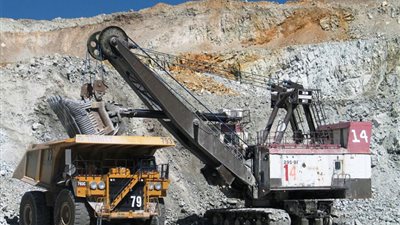 مجلس الوزراء يضع ضوابط جديدة لاستغلال المناجم والمحاجر والملاحات