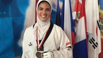 هداية ملاك ومحمد فرج يحصدان فضيتين في بطولة فرنسا الدولية للتايكوندو