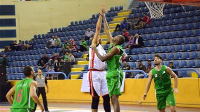 مصر تفوز على الجزائر في افتتاح البطولة العربية للسلة (صور)